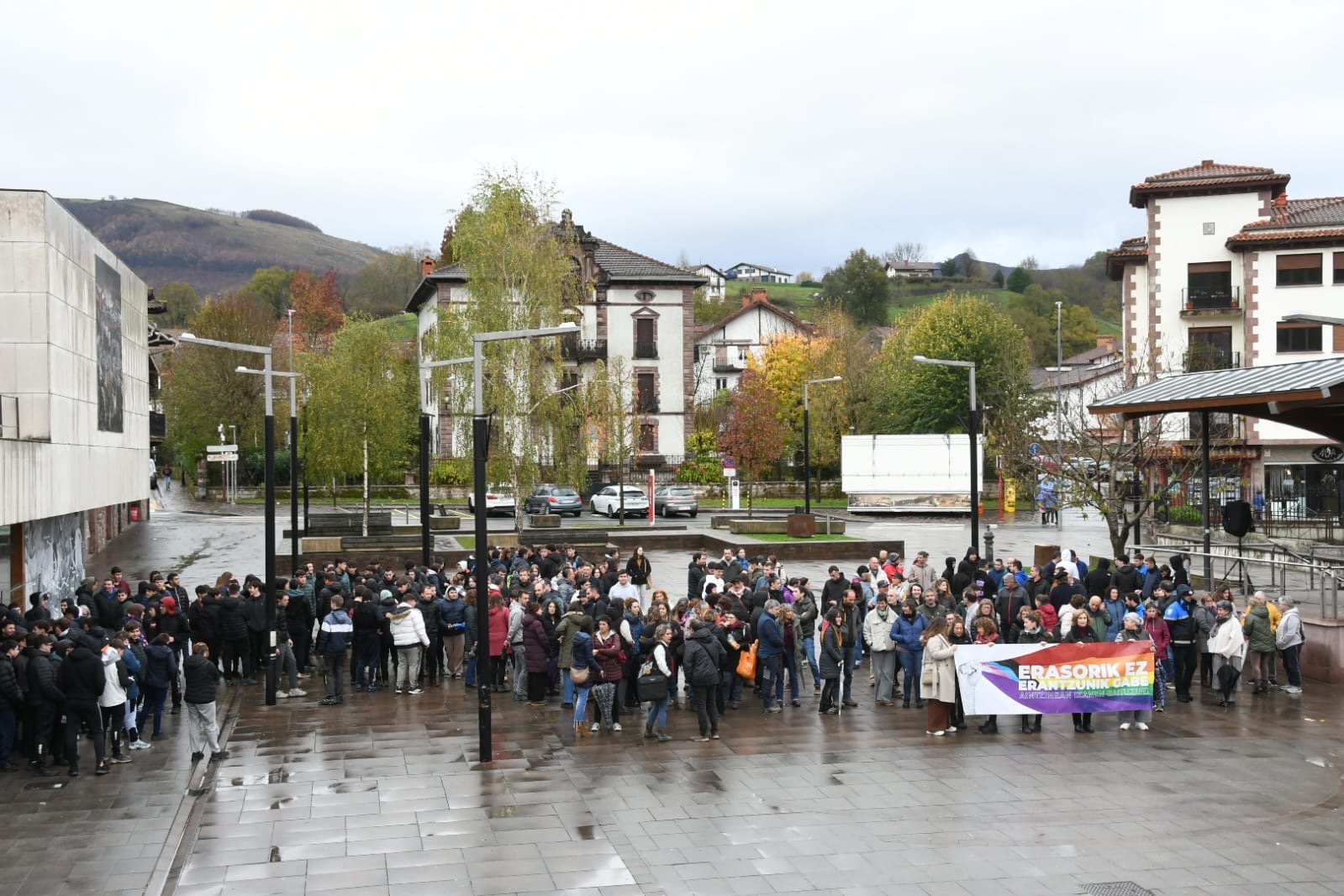 Azaroak 25eko elkarretaratzea