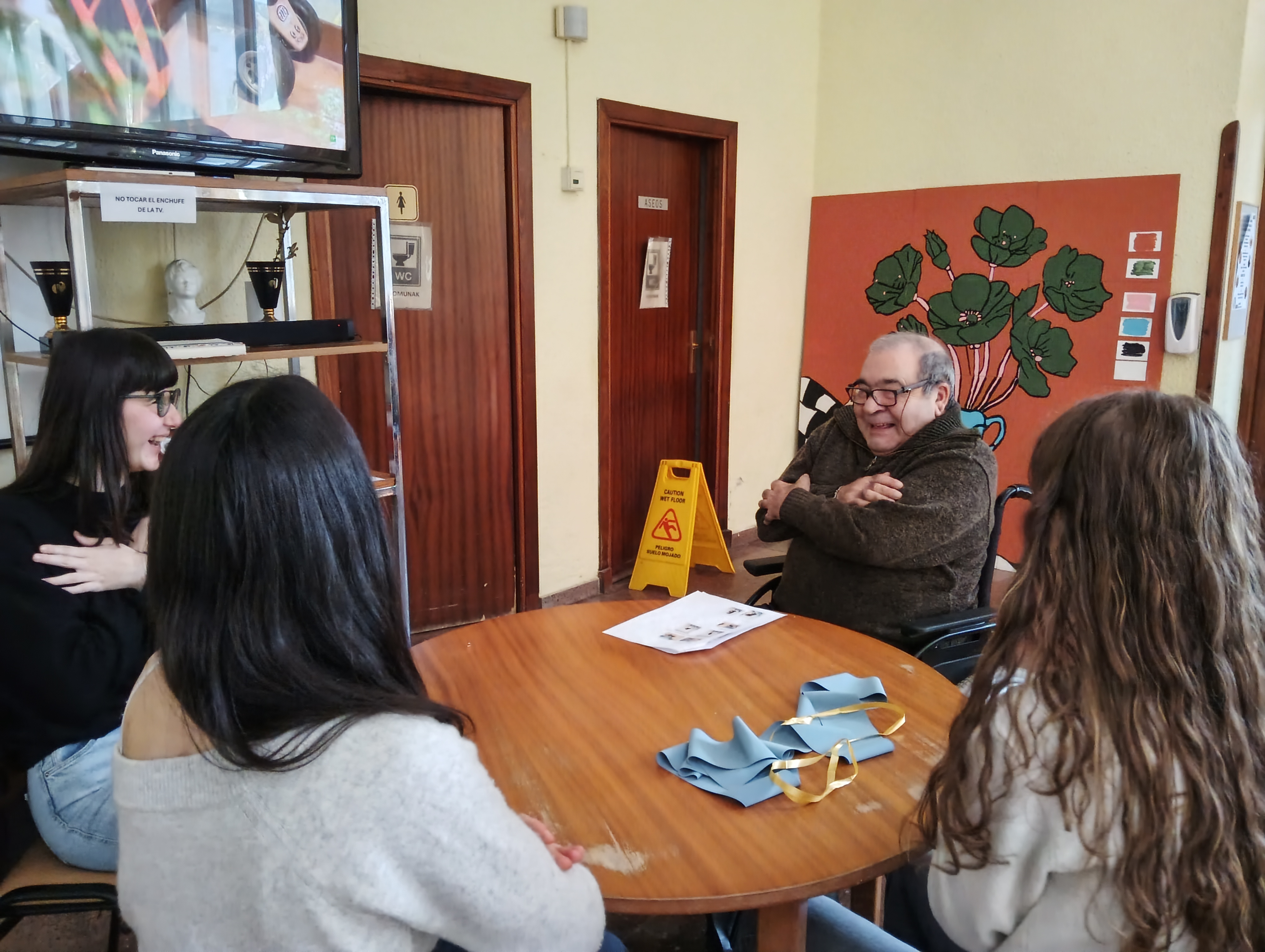 ZAHAR ETXEKO BERTZE EKINTZA BATZUK